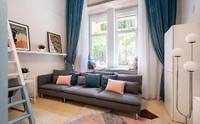 Short Trips Apartment
